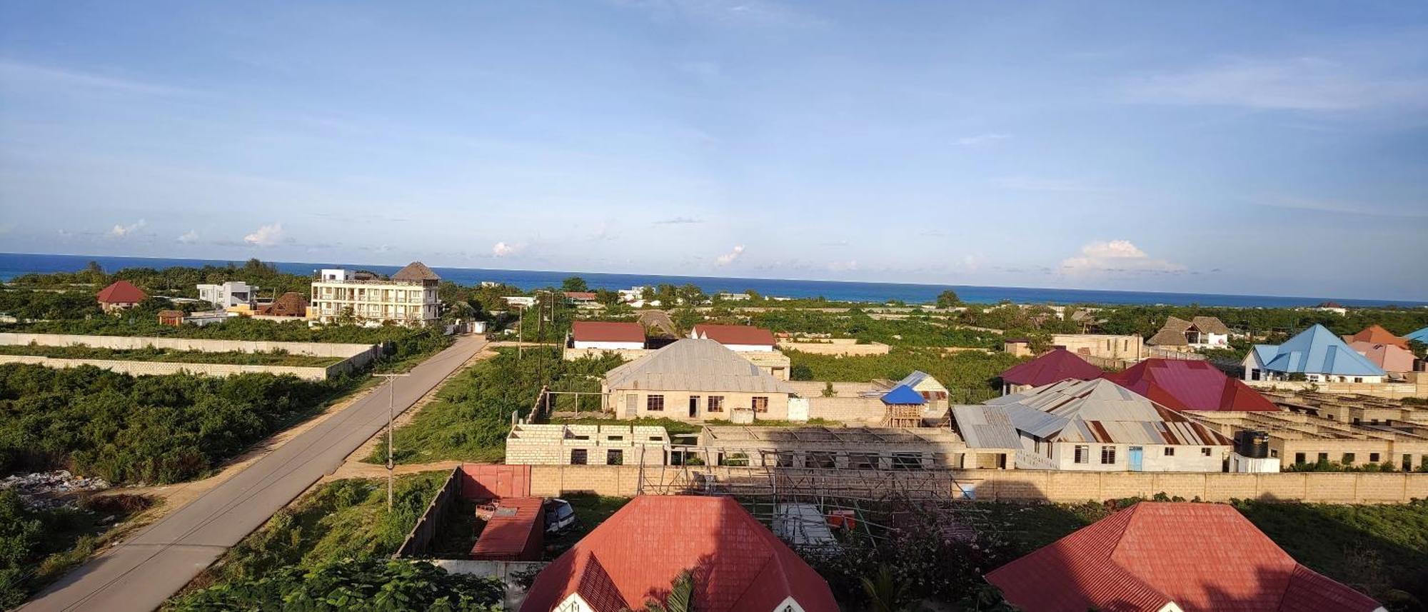 Crown View